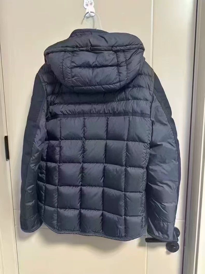 Moncler Moncler spliced down jacket Size US S / EU 44-46 / 1 - 2 Thumbnail