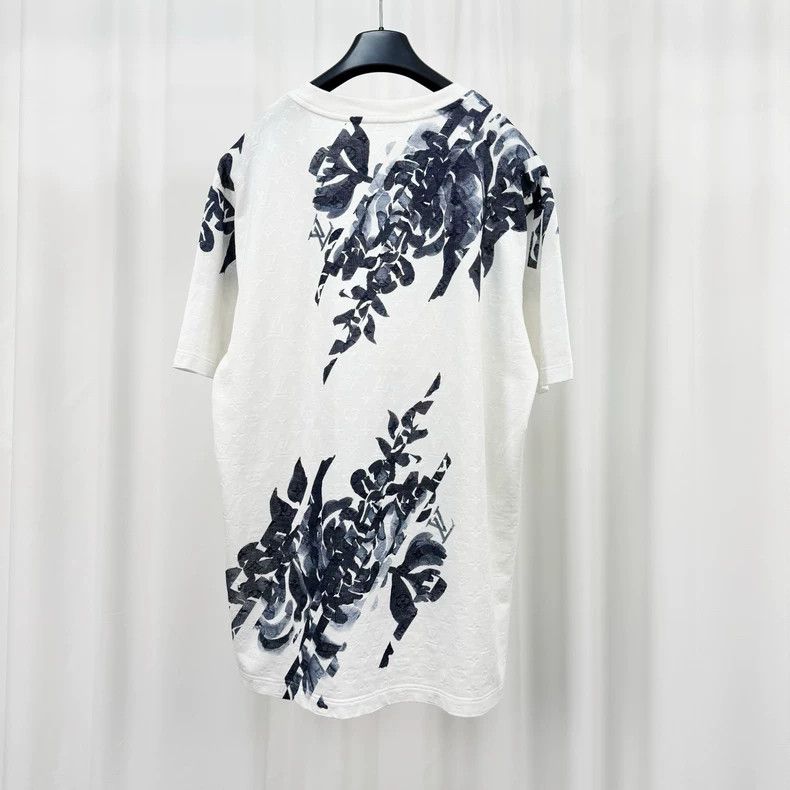 Louis Vuitton Louis Vuitton New Short Sleeve Top Size US XL / EU 56 / 4 - 2 Thumbnail