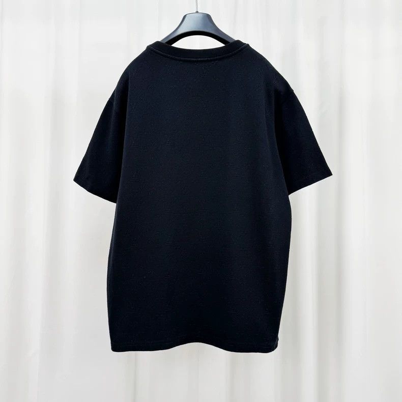 Louis Vuitton Louis Vuitton Black Short Sleeve T-Shirt Size US XL / EU 56 / 4 - 2 Thumbnail