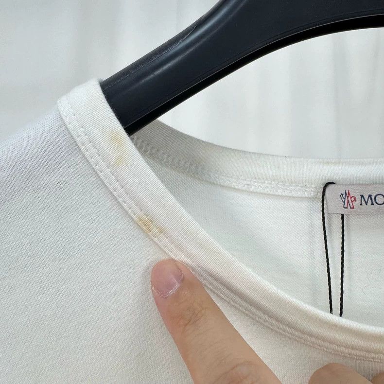 Moncler Moncler embroidered logo short sleeve Size US L / EU 52-54 / 3 - 5 Thumbnail