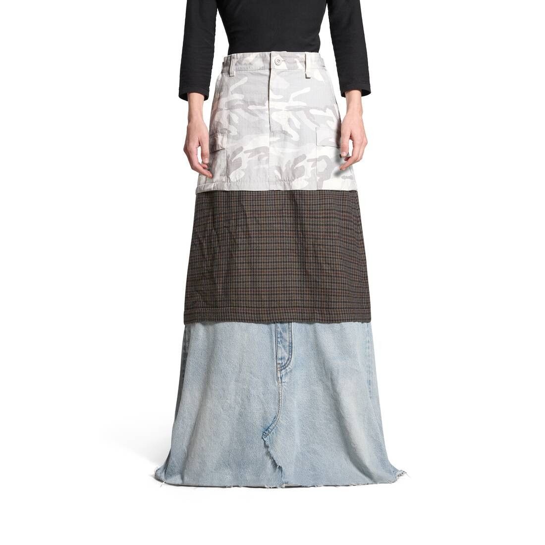 Grayscale Camo Maxi Layered Cargo Skirt in Multicolored