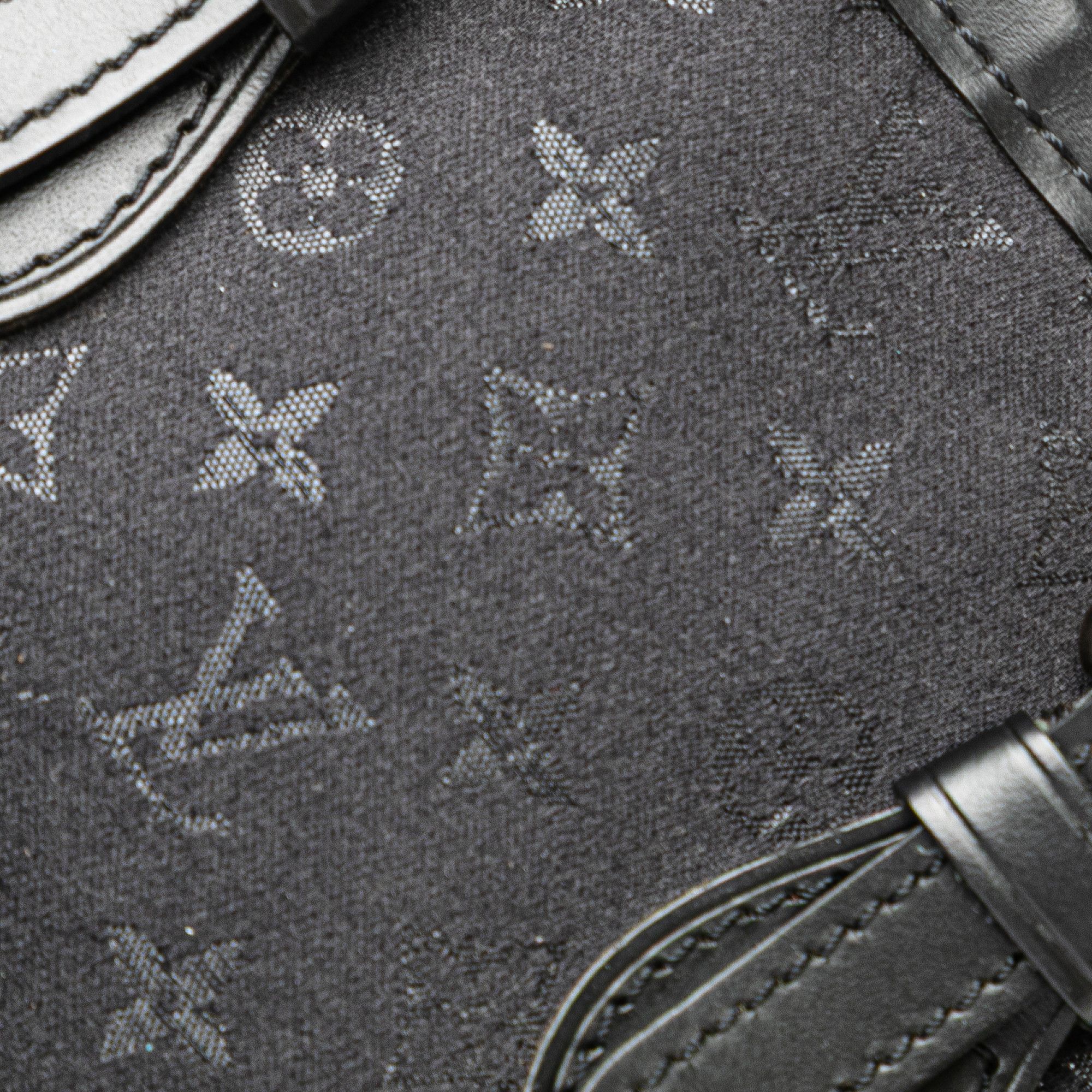 Louis Vuitton Louis Vuitton Monogram Mini Satin Bucket Size ONE SIZE - 7 Thumbnail