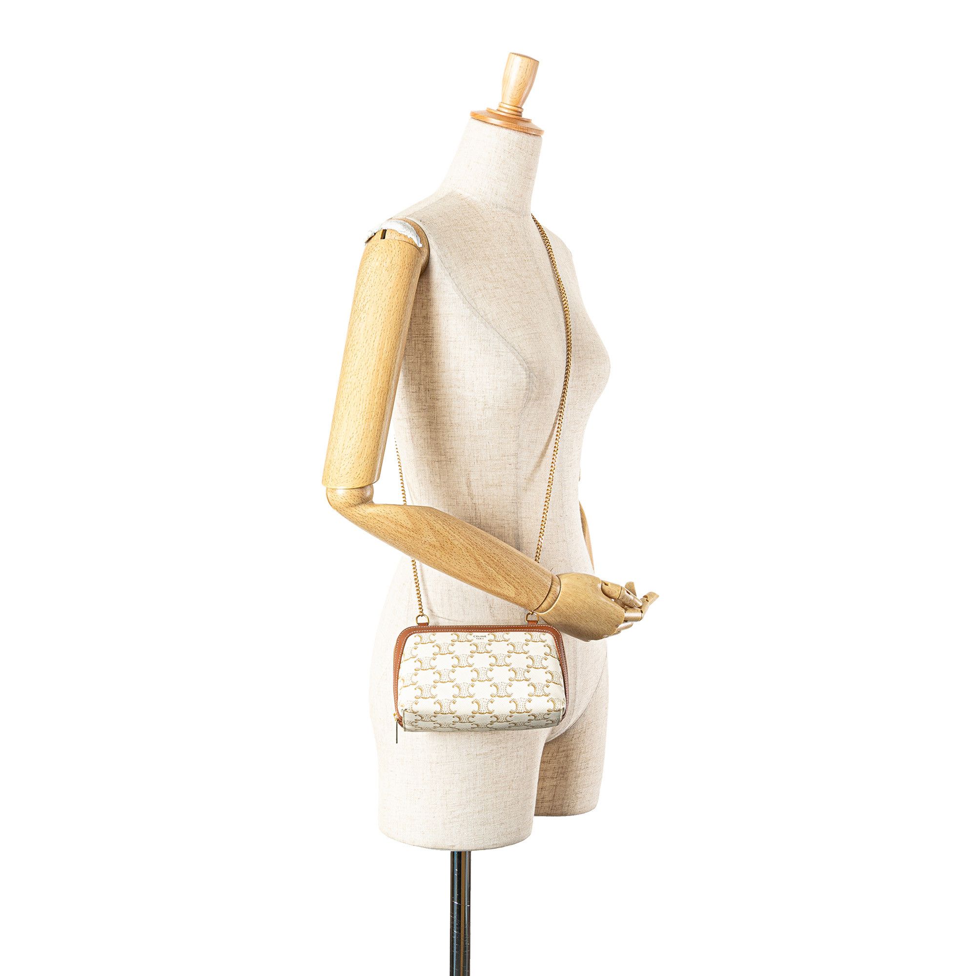 Celine Celine Triomphe Coated Canvas Clutch On Chain Size ONE SIZE - 12 Thumbnail