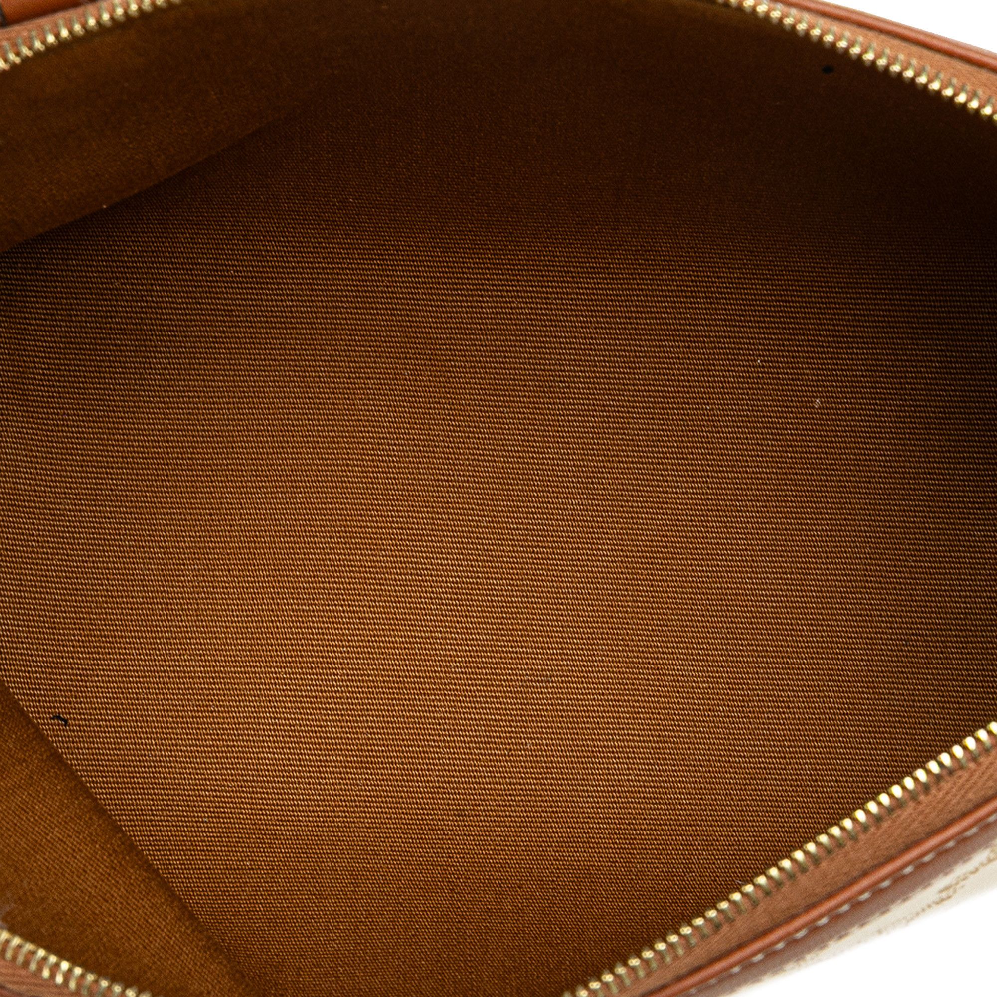 Celine Celine Triomphe Coated Canvas Clutch On Chain Size ONE SIZE - 4 Thumbnail
