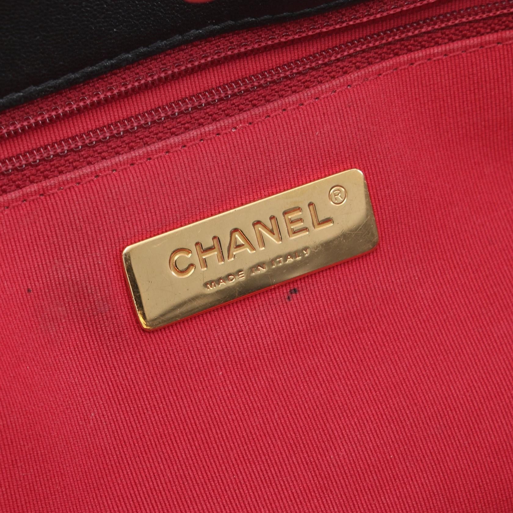 Chanel Chanel Chanel CHANEL19 Lambskin Tote Bag Leather Tote Bag AS3660 Size ONE SIZE - 4 Thumbnail