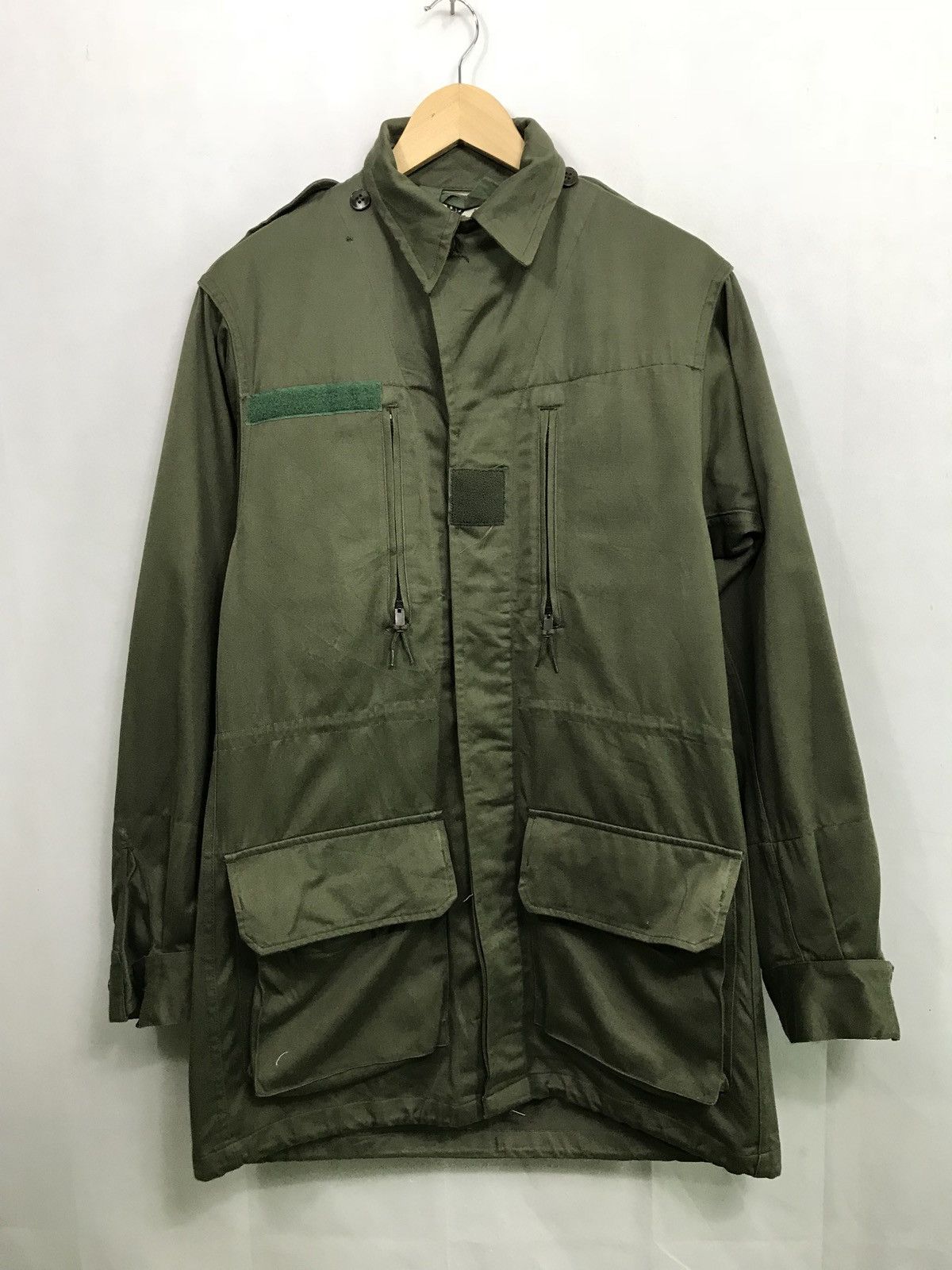 Vintage Military Sapivog Uxegney 1977 Armee Francaise Padded Combat Size US M / EU 48-50 / 2 - 3 Thumbnail