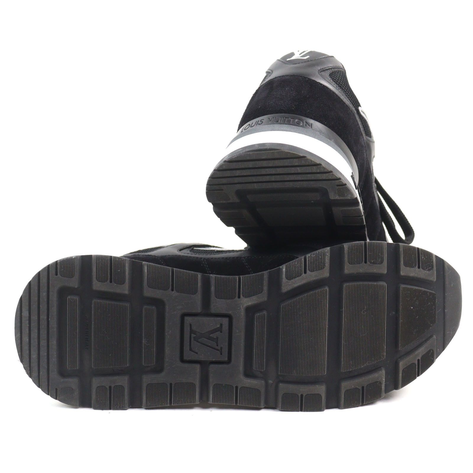 Louis Vuitton Louis Vuitton Louis Vuitton LV Initials Leather Sneakers Leather Shoes 1A9J1D Size ONE SIZE - 5 Thumbnail