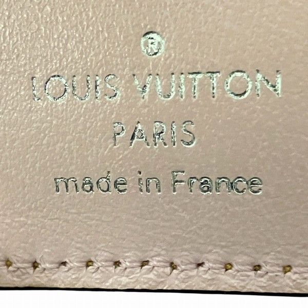 Louis Vuitton Louis Vuitton Louis Vuitton Mahina Portefeuille Clea Mahina Leather Wallet Leather Short Wallet M82502 Size ONE SIZE - 4 Thumbnail