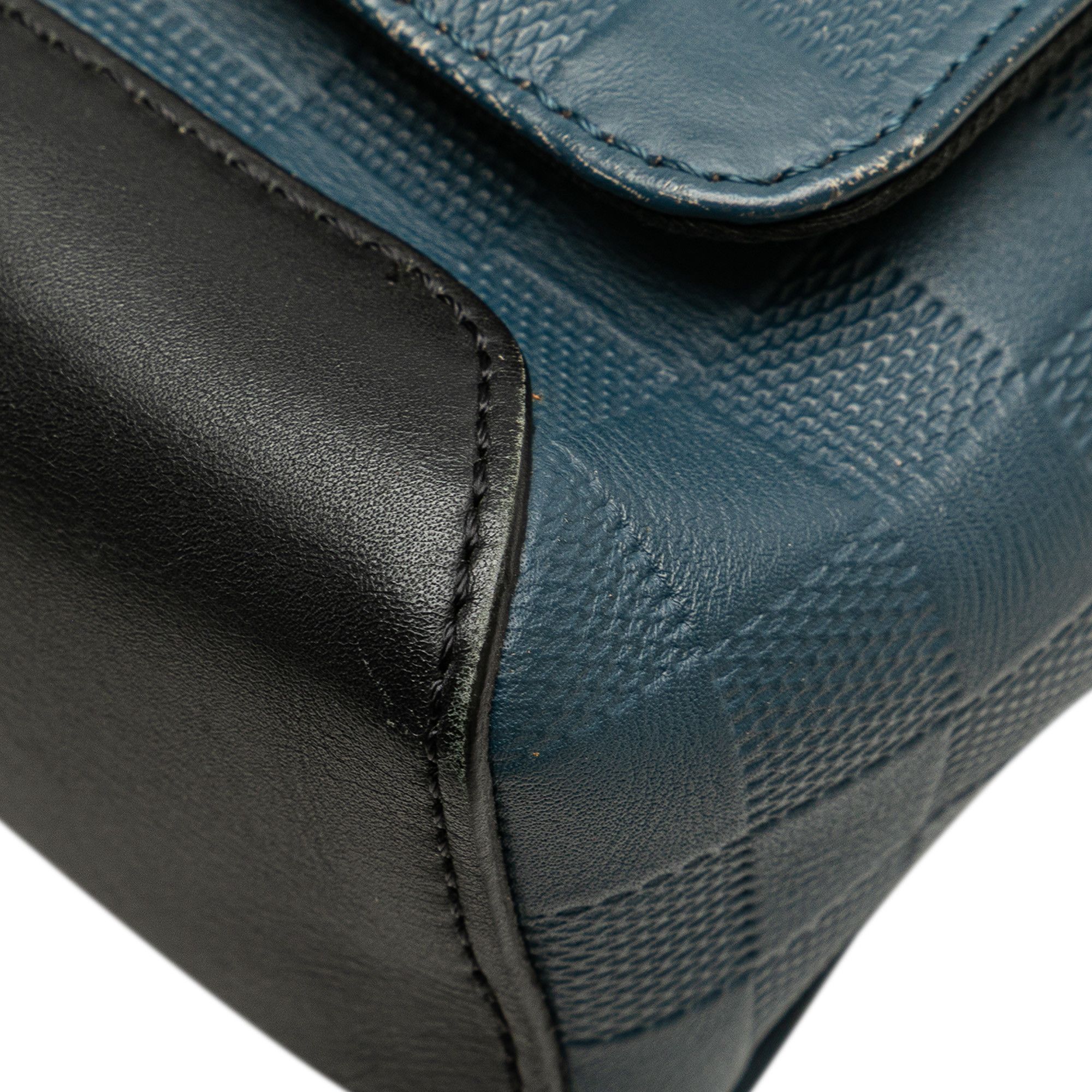 Louis Vuitton Louis Vuitton Damier Infini District PM Size ONE SIZE - 9 Thumbnail