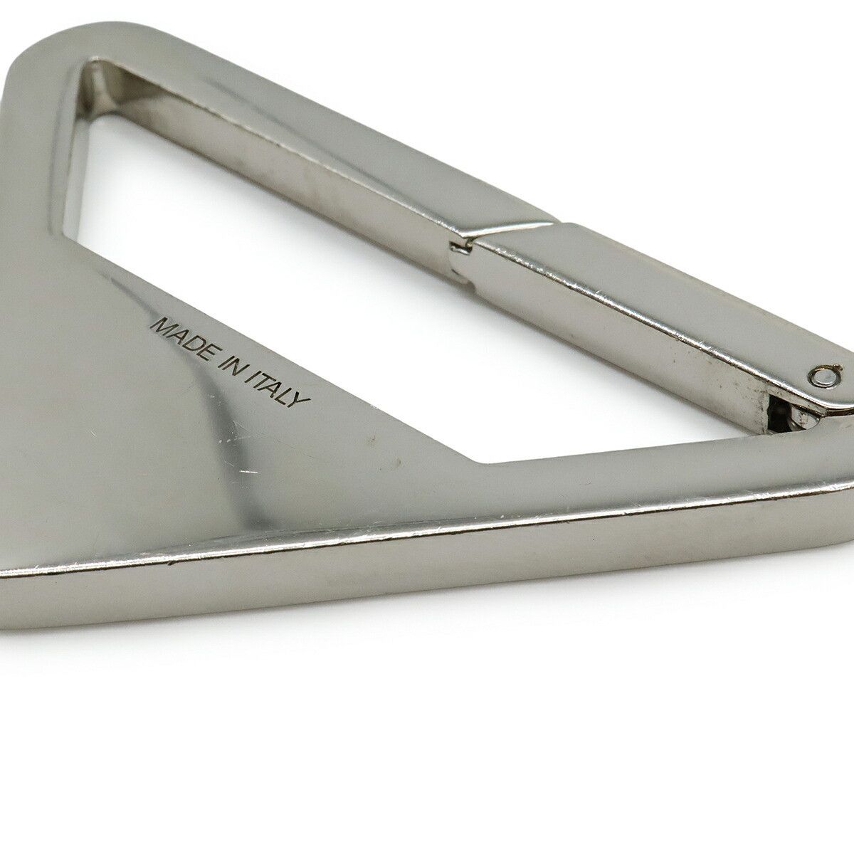 Prada Prada Prada Triangle Logo Metal Keyring Bag Charm Metal Key Chain 1PS058 Size ONE SIZE - 5 Thumbnail