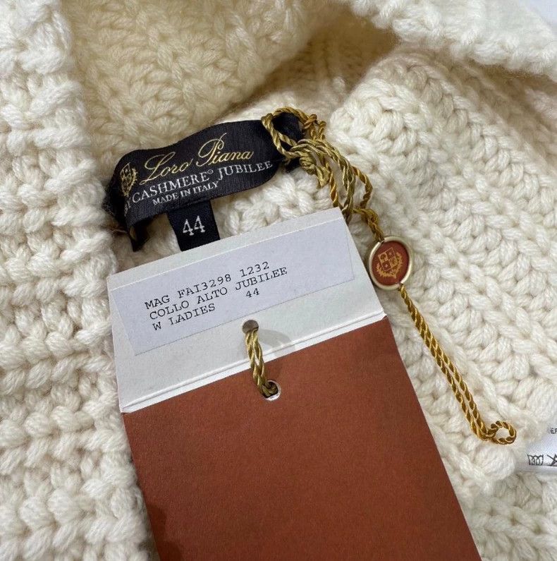 Ermenegildo Zegna Loro Piana Women's Cashmere Turtleneck Sweater Size US L / EU 52-54 / 3 - 3 Thumbnail