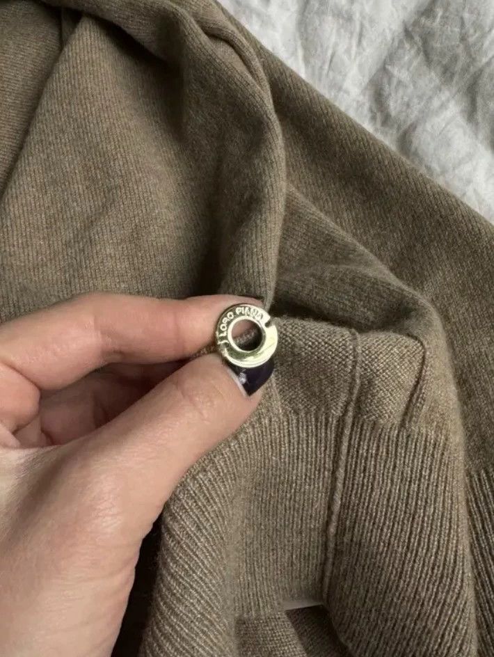 Loro Piana Loro Piana Women's Beige Cashmere Sweater Size US S / EU 44-46 / 1 - 6 Thumbnail