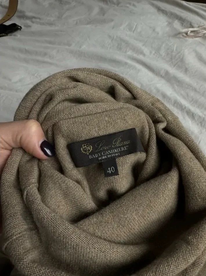 Loro Piana Loro Piana Women's Beige Cashmere Sweater Size US S / EU 44-46 / 1 - 3 Thumbnail