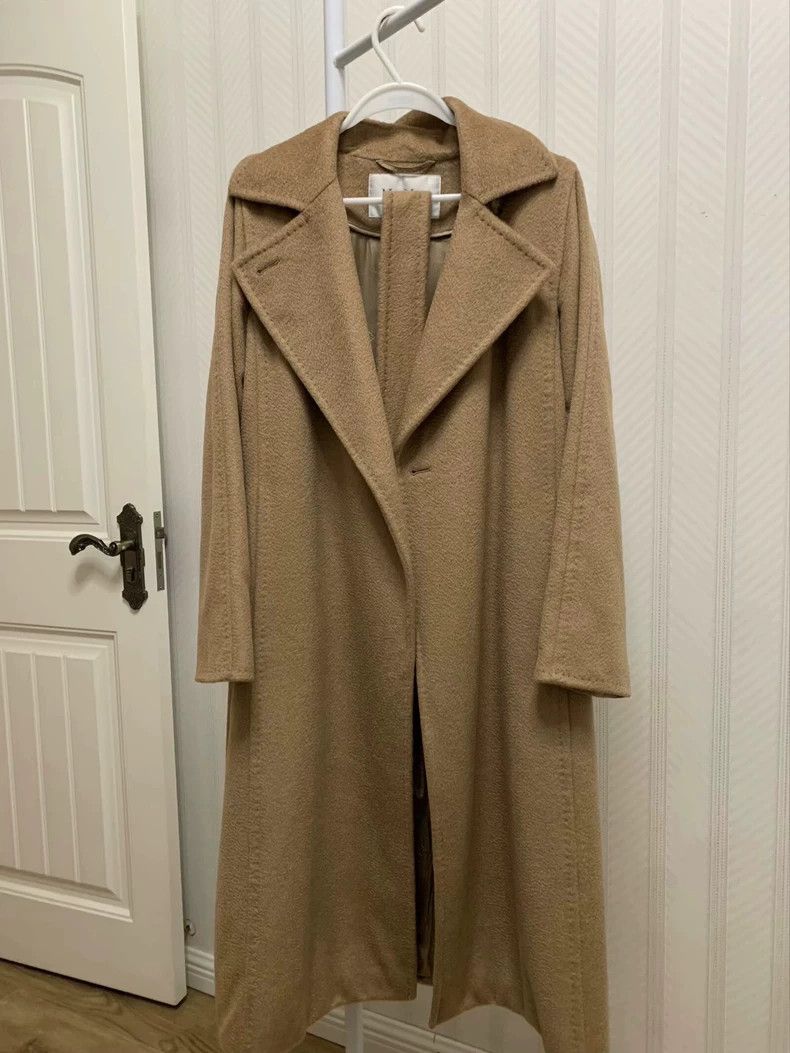 Vintage MaxMara Manuela Camel Wool Coat Size US XS / EU 42 / 0 - 2 Thumbnail