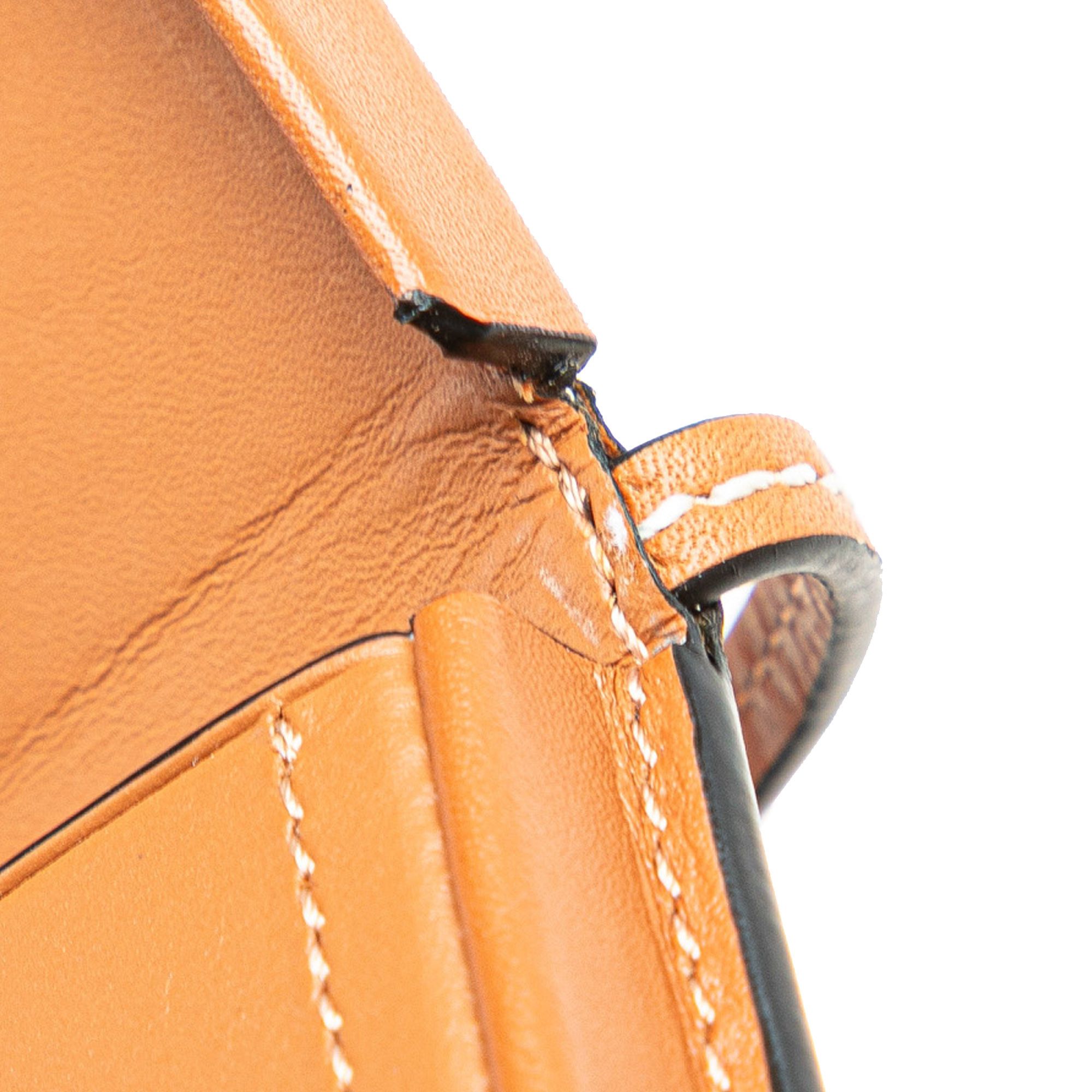 Loewe LOEWE Mini Soft Calfskin Heel Pouch Size ONE SIZE - 10 Thumbnail