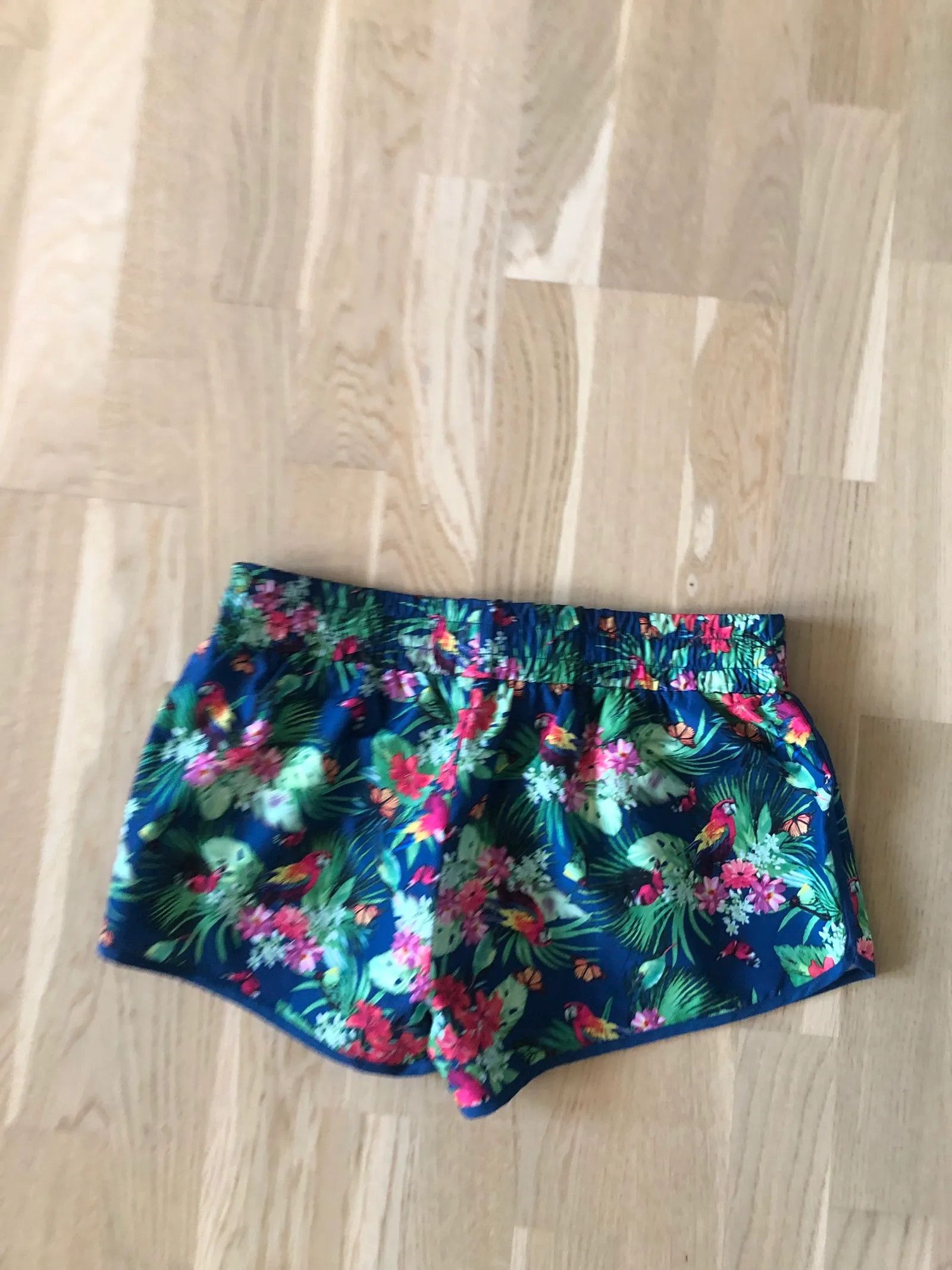Calzedonia Calzedonia Shorts Size 27" / US 4 / IT 40 - 3 Thumbnail