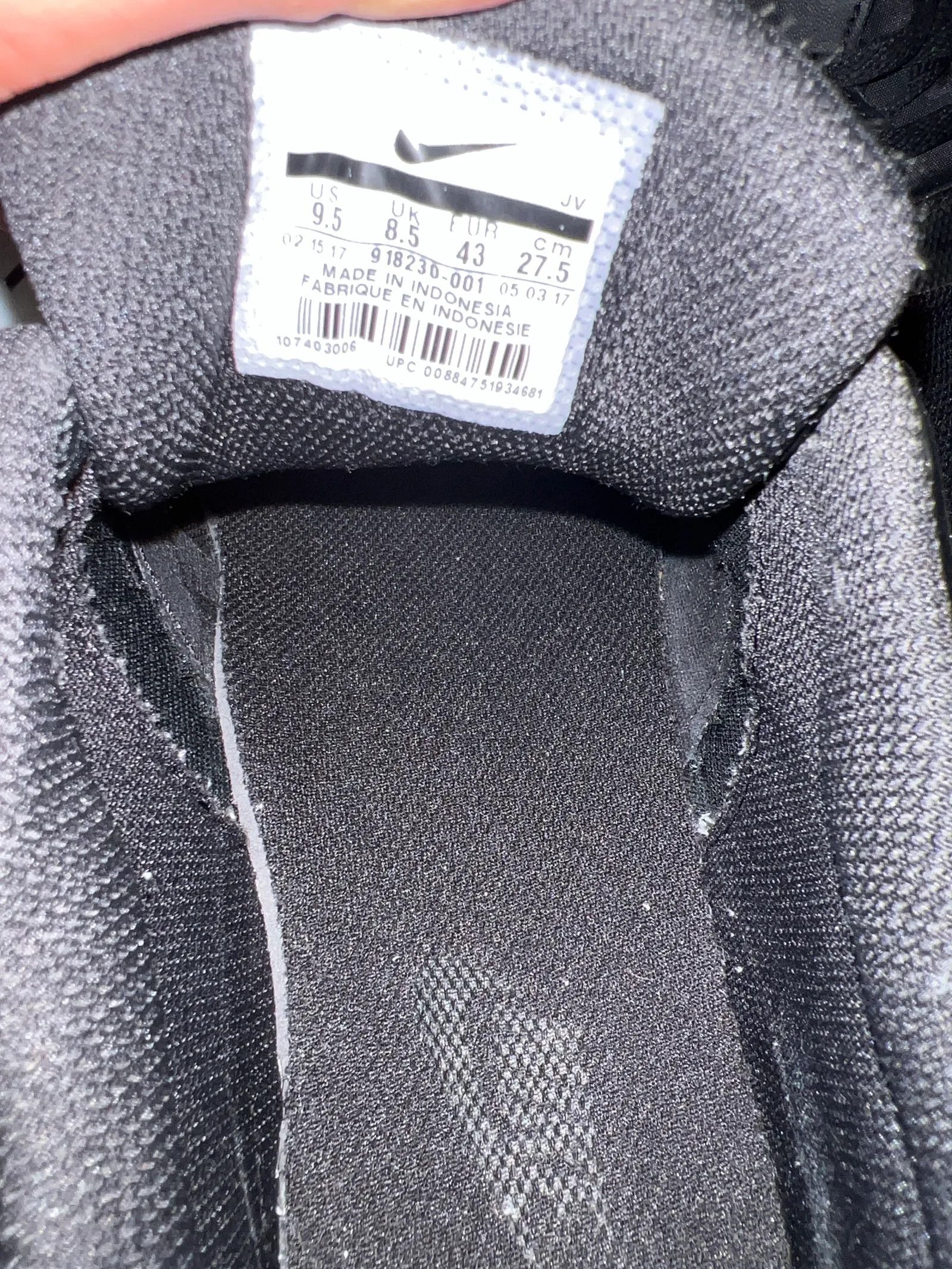 Nike Nike Sneakers Size US 11 / EU 44 - 2 Thumbnail