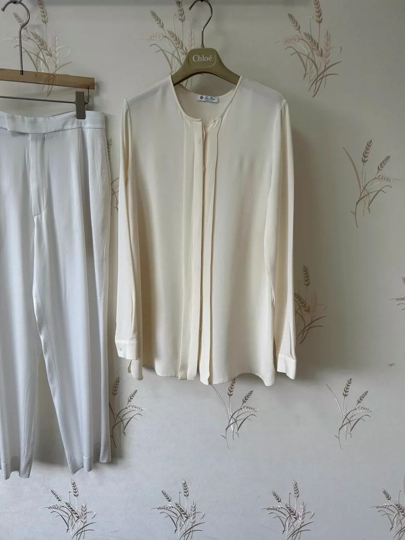 Loro Piana Loro Piana Cream Silk Long-Sleeve Top -dmc Size US L / EU 52-54 / 3 - 2 Thumbnail