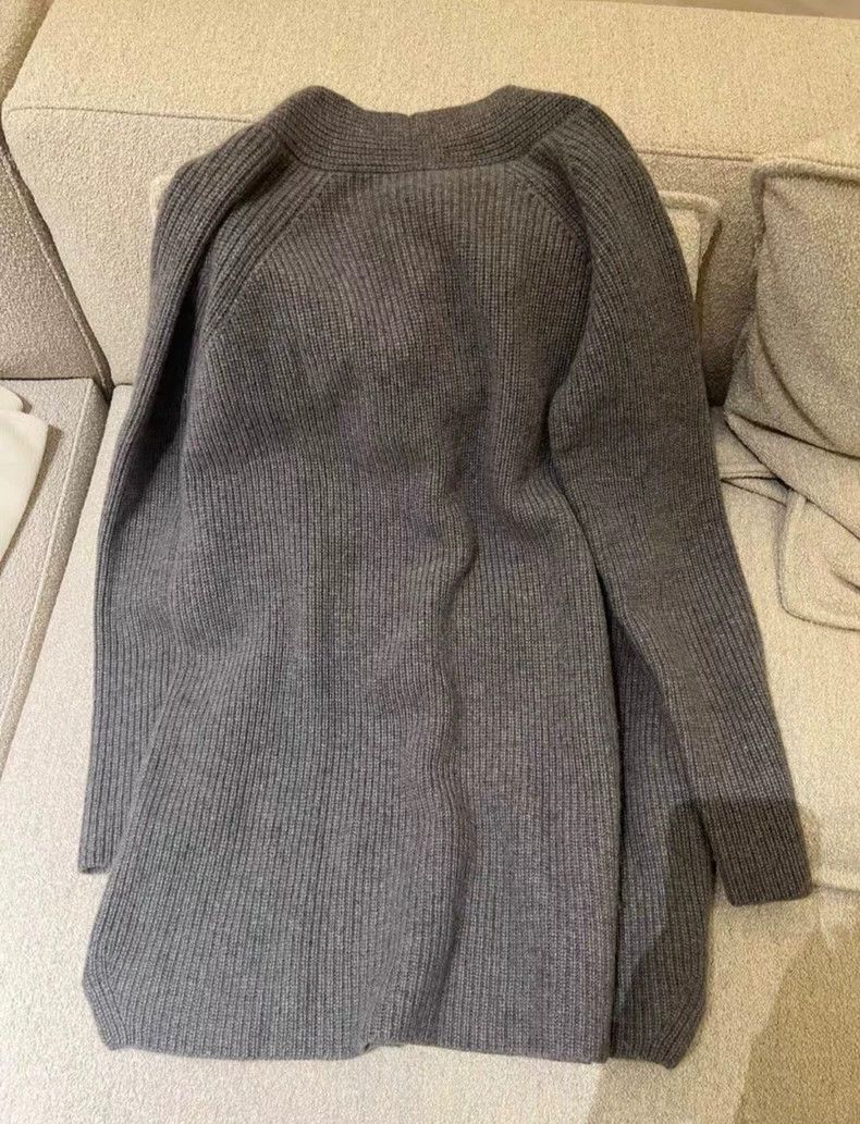 Ermenegildo Zegna Loro Piana Classic V-Neck Cashmere Sweater -dmc Size US M / EU 48-50 / 2 - 3 Thumbnail