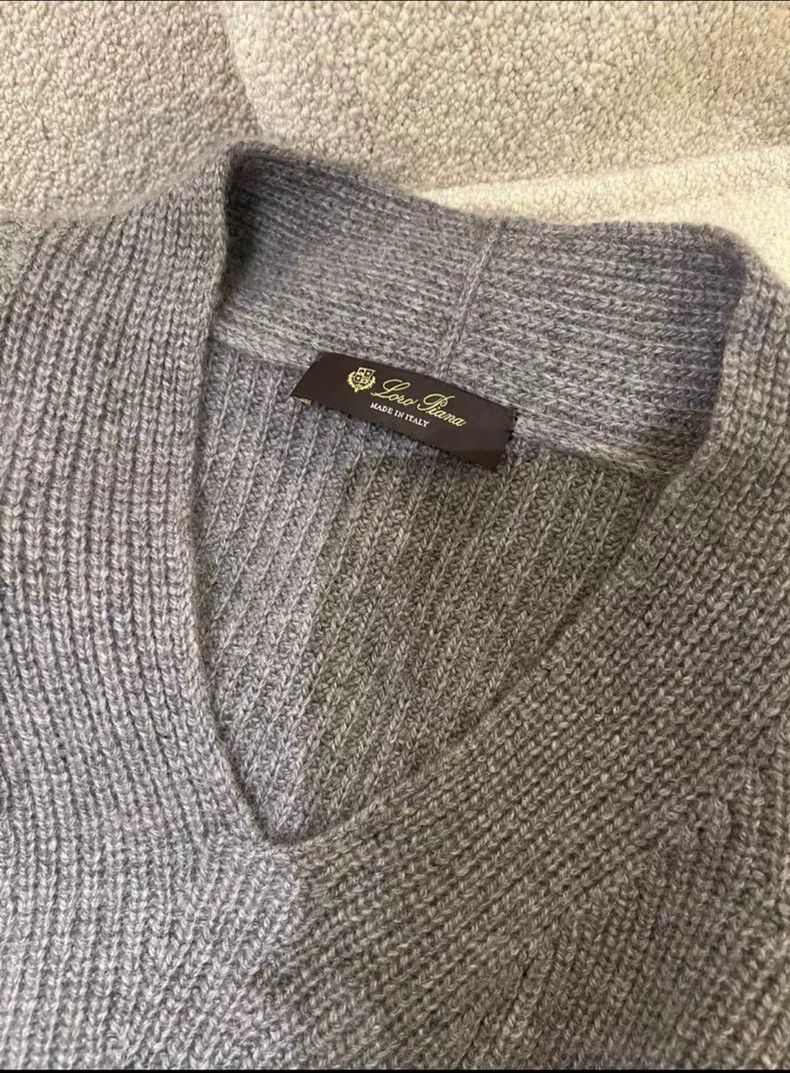 Ermenegildo Zegna Loro Piana Classic V-Neck Cashmere Sweater -dmc Size US M / EU 48-50 / 2 - 4 Thumbnail