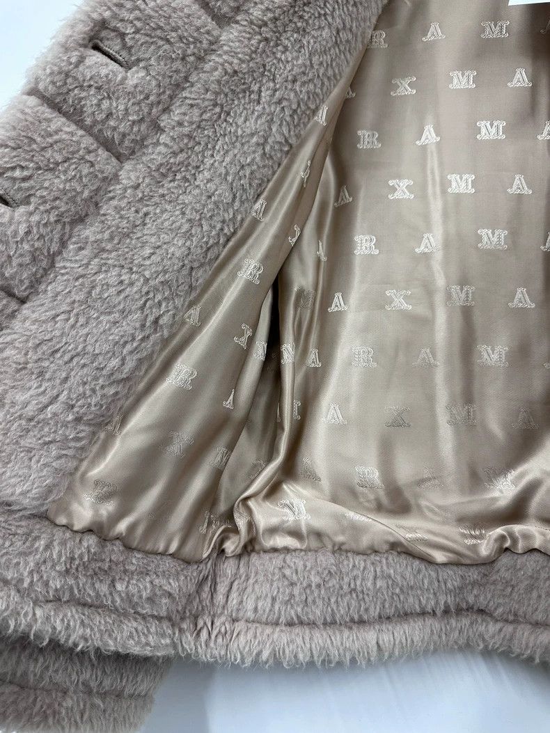 Max Mara MaxMara Short Faux Fur Coat -dmc Size US XS / EU 42 / 0 - 4 Thumbnail