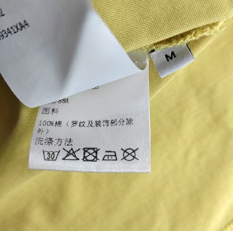 Loewe Loewe Summer Yellow Cotton Women’s T-Shirt 0089 Size M / US 6-8 / IT 42-44 - 3 Thumbnail