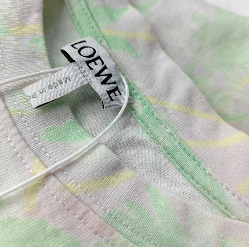 Loewe Loewe Summer Multi-Color Cotton T-Shirt 0089 Size S / US 4 / IT 40 - 5 Thumbnail