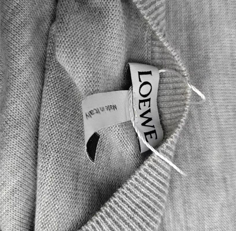 Loewe Loewe Gray Wool Long-Sleeve Sweater with Panda Design 0089 Size XS / US 0-2 / IT 36-38 - 6 Thumbnail