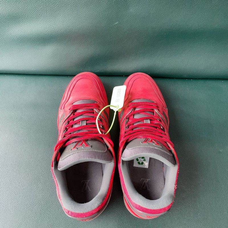 Louis Vuitton Louis Vuitton Red Trainer Sneakers for Men 0089 Size US 8 / EU 41 - 5 Thumbnail