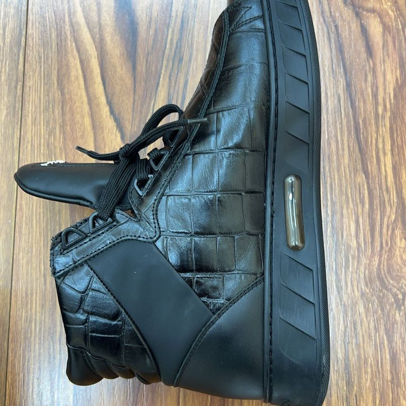 Louis Vuitton Louis Vuitton Stylish High-Top Casual Sneakers 0089 Size US 8 / EU 41 - 23 Thumbnail