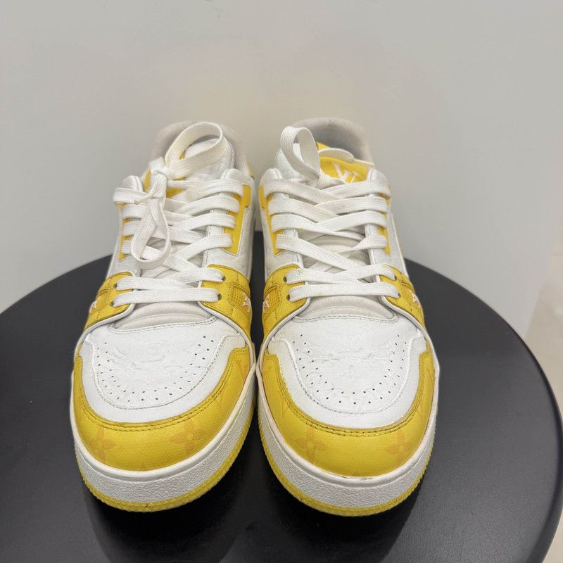 Louis Vuitton Louis Vuitton Trainer Low Top Fashion Sneakers 0089 Size US 9 / EU 42 - 2 Thumbnail