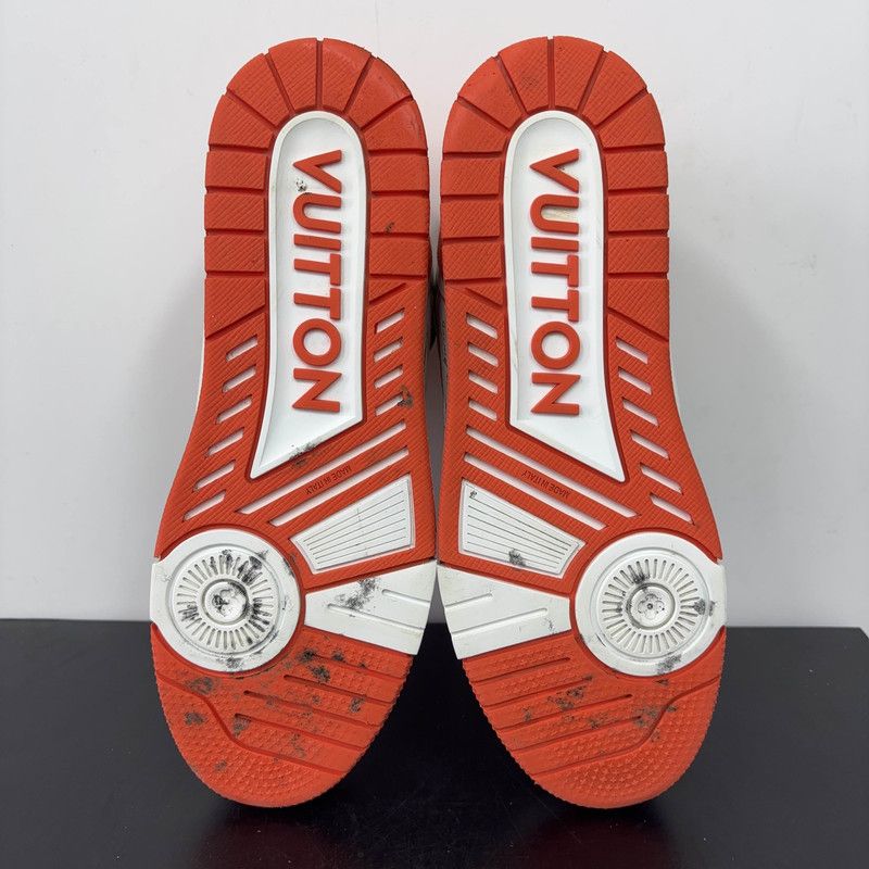 Louis Vuitton Louis Vuitton Trainer Low-Top Fashion Sneakers 0089 Size US 9 / EU 42 - 4 Thumbnail