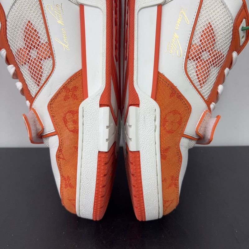 Louis Vuitton Louis Vuitton Trainer Low-Top Fashion Sneakers 0089 Size US 9 / EU 42 - 11 Thumbnail