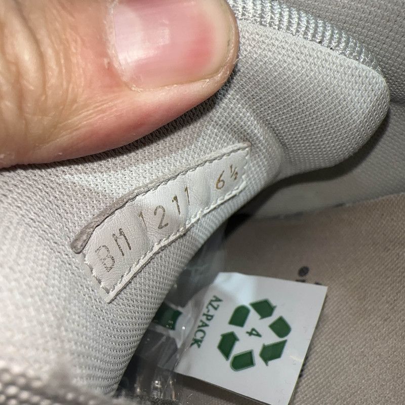 Louis Vuitton Louis Vuitton Silver Trainer Low-Top Sneakers 0089 Size US 8.5 / EU 41-42 - 5 Thumbnail