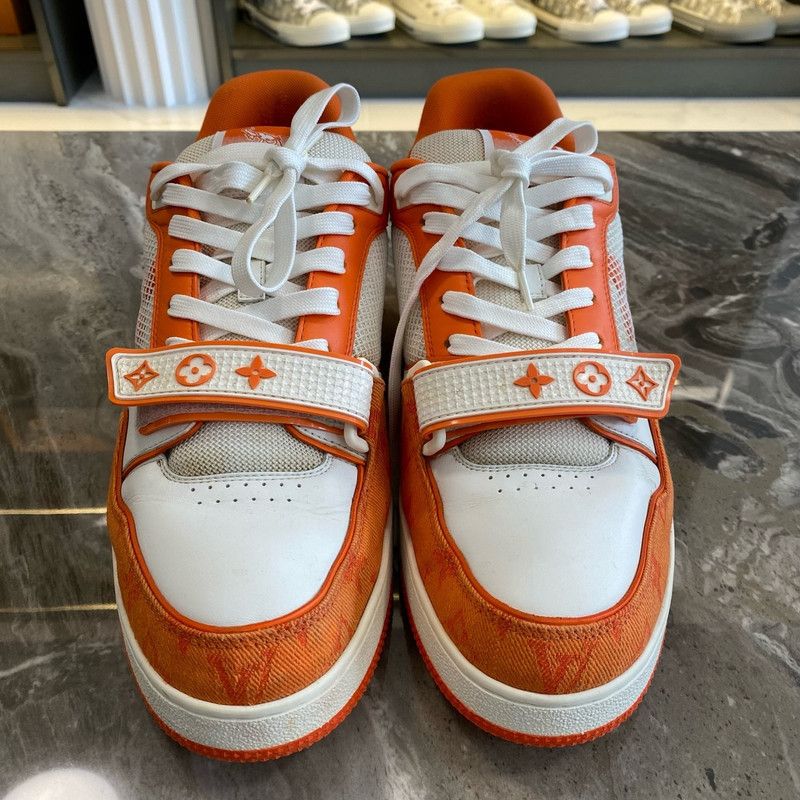 Louis Vuitton Louis Vuitton Trainer Low-Top Fashion Sneakers 0089 Size US 9.5 / EU 42-43 - 2 Thumbnail