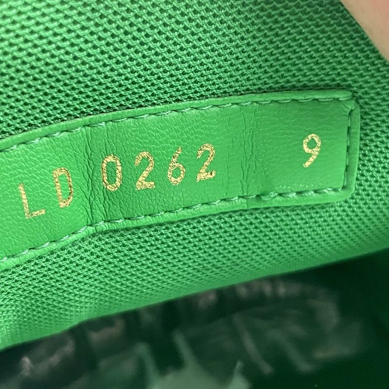Louis Vuitton Louis Vuitton Low-Top Trainer Sneakers White Green 0089 Size US 9.5 / EU 42-43 - 5 Thumbnail