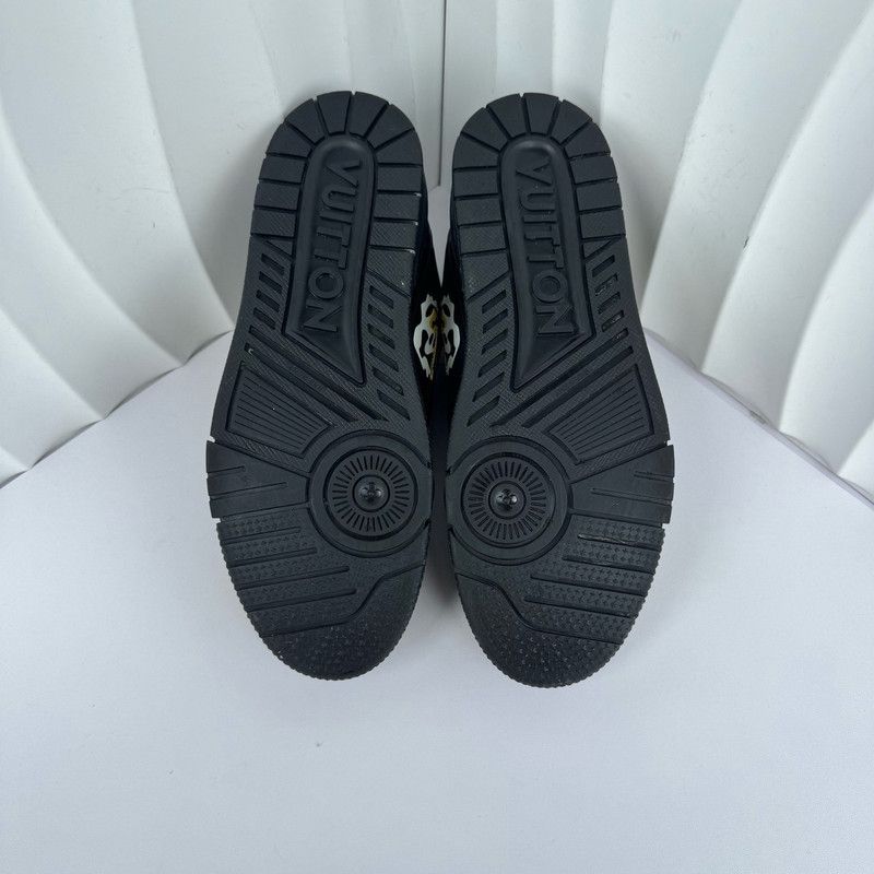 Louis Vuitton Nigo x Louis Vuitton Black Casual Sneakers 0089 Size US 8 / EU 41 - 4 Thumbnail