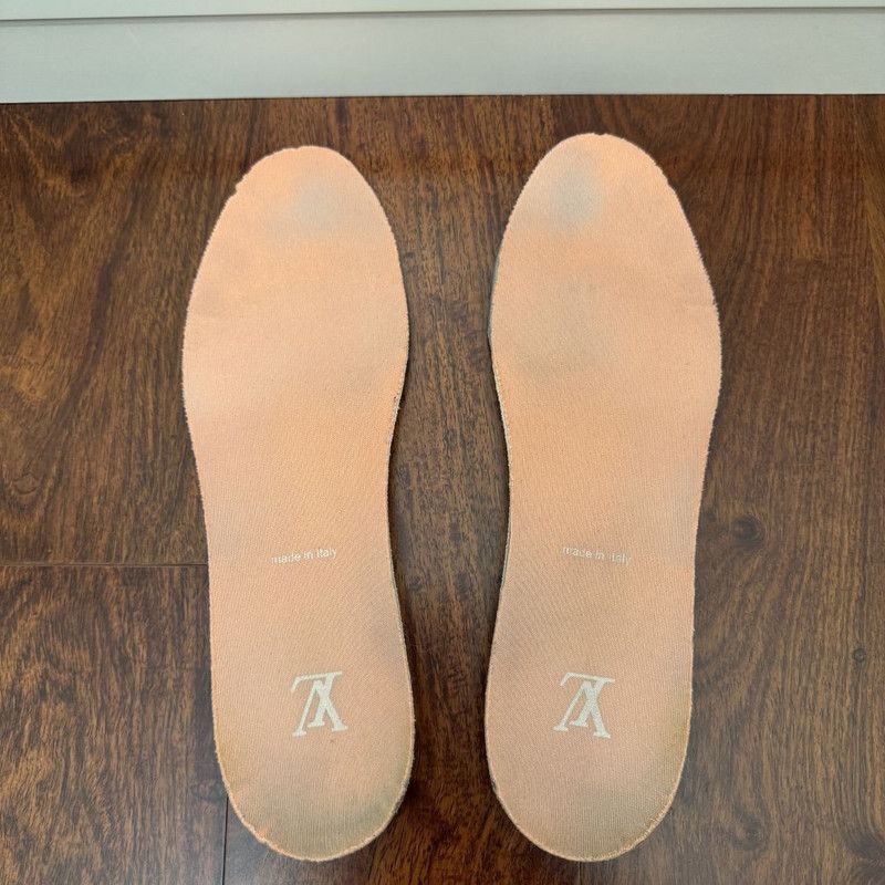 Louis Vuitton Louis Vuitton Peach Low-Top Trainer Sneakers 0089 Size US 8 / EU 41 - 13 Thumbnail