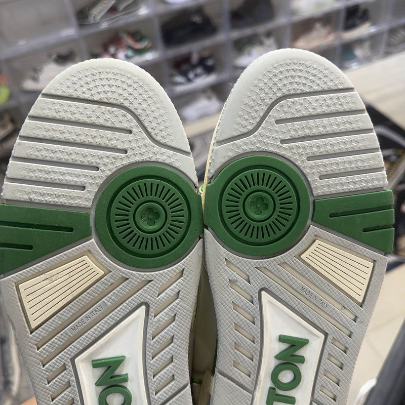 Louis Vuitton Louis Vuitton Vintage Green and White Trainers 0089 Size US 7 / EU 40 - 9 Thumbnail
