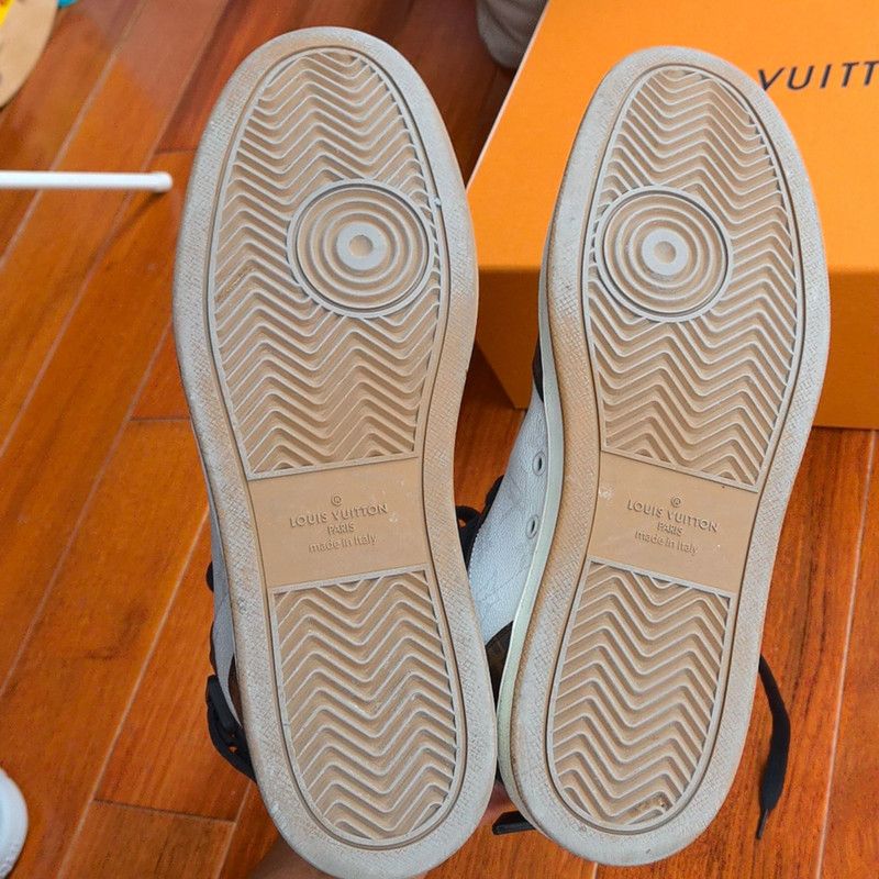 Louis Vuitton Louis Vuitton Rivoli High-Top Sneakers for Men 0089 Size US 9 / EU 42 - 4 Thumbnail