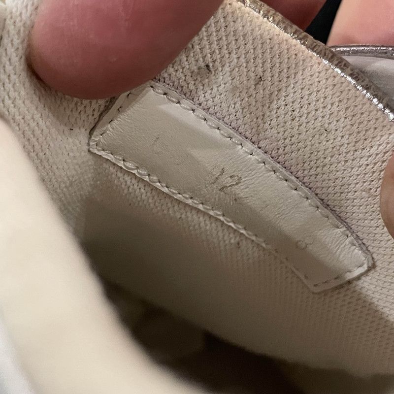 Louis Vuitton Louis Vuitton Metallic Trainer Low Top Sneakers 0089 Size US 8.5 / EU 41-42 - 5 Thumbnail