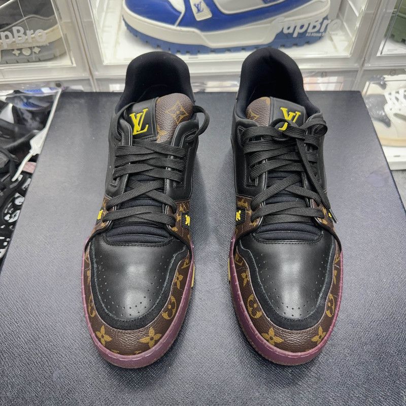 Louis Vuitton Louis Vuitton Trainer Casual Sneakers in Purple 0089 Size US 9.5 / EU 42-43 - 2 Thumbnail
