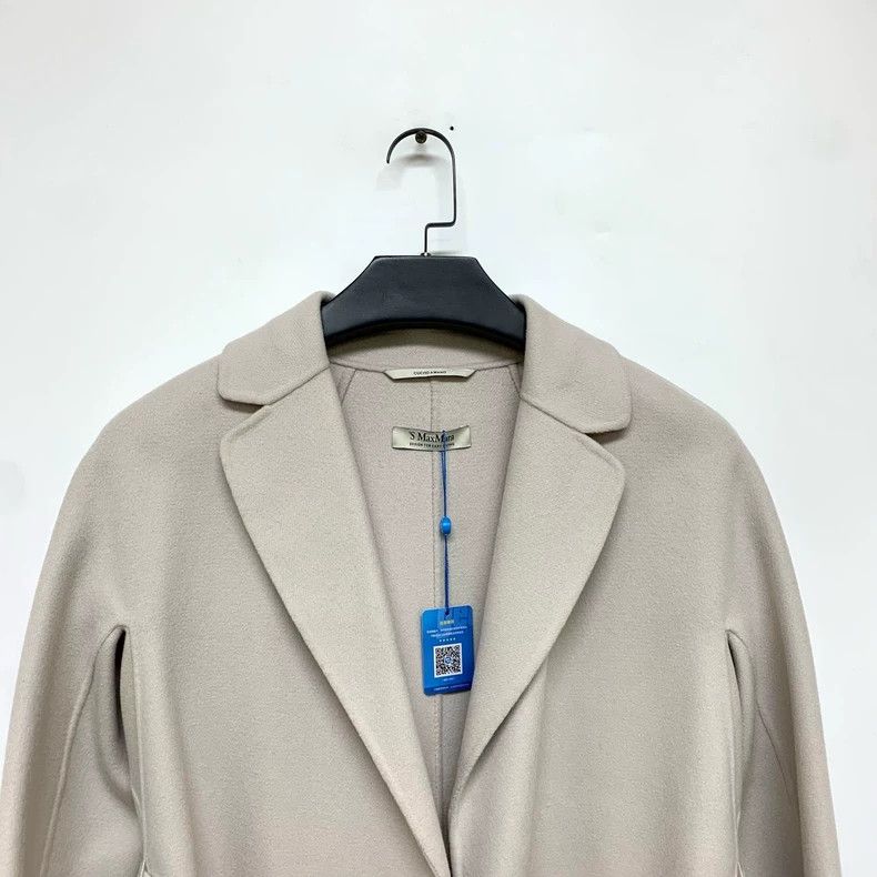 Max Mara MaxMara Wool Classic Beige Coat -dmc Size US M / EU 48-50 / 2 - 6 Thumbnail