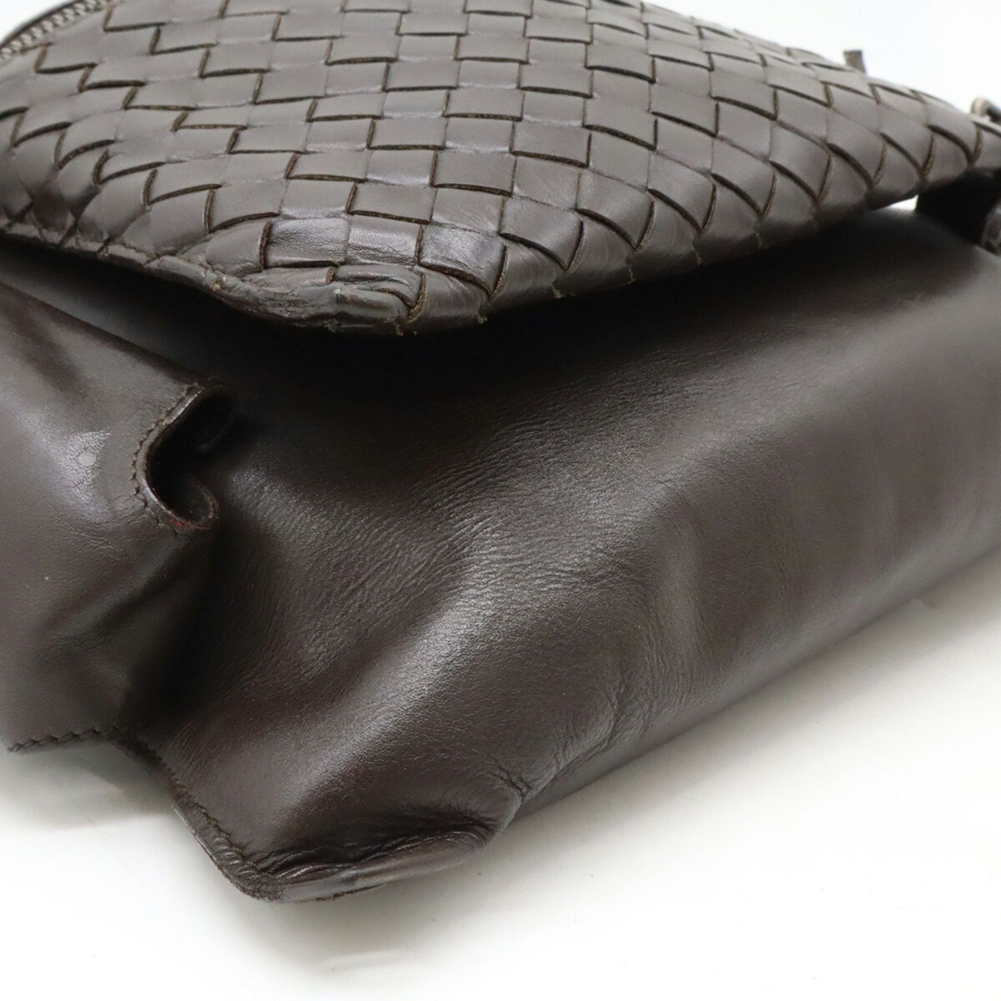 Bottega Veneta BOTTEGA VENETA Intrecciato Waist Bag/Body Bag in Dark Brown Leather (121604) Size ONE SIZE - 4 Thumbnail