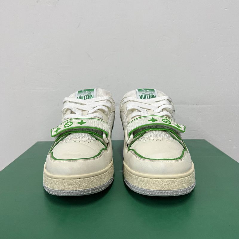 Louis Vuitton Louis Vuitton Classic Pattern Vintage Sneakers 0089 Size US 9.5 / EU 42-43 - 2 Thumbnail