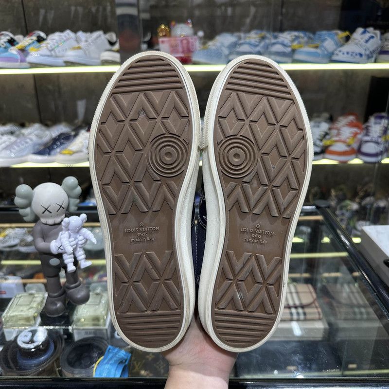 Louis Vuitton Louis Vuitton Stylish Casual Sneakers in Blue 0089 Size US 8.5 / EU 41-42 - 4 Thumbnail