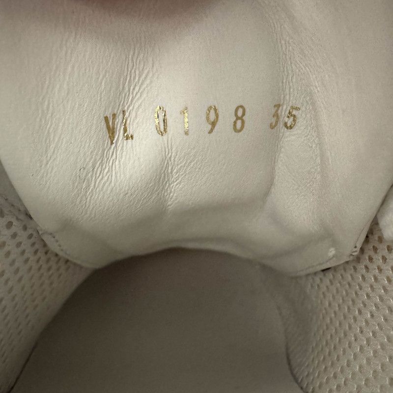 Louis Vuitton Louis Vuitton Sporty Leather Low-Top Sneakers 0089 Size US 5 / EU 37 - 5 Thumbnail
