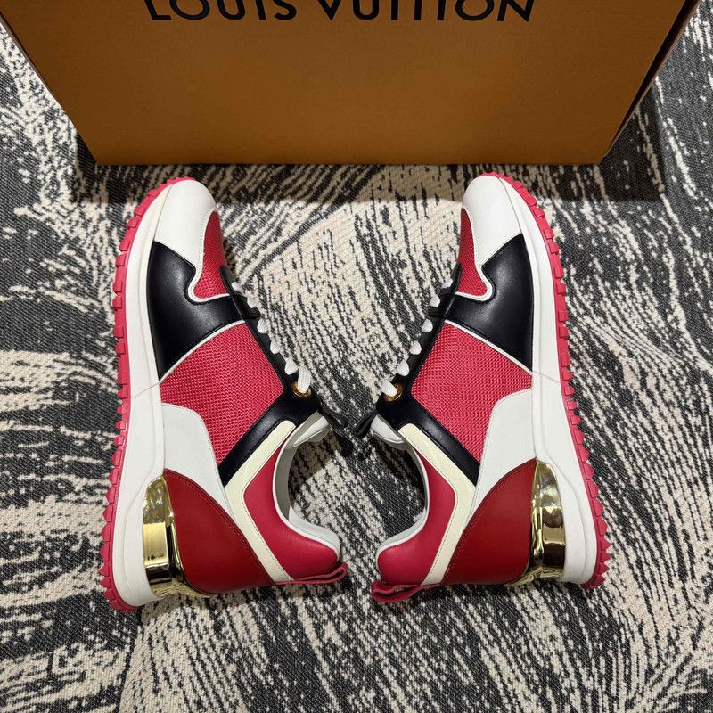 Louis Vuitton Louis Vuitton Sporty Leather Low-Top Sneakers 0089 Size US 5 / EU 37 - 7 Thumbnail