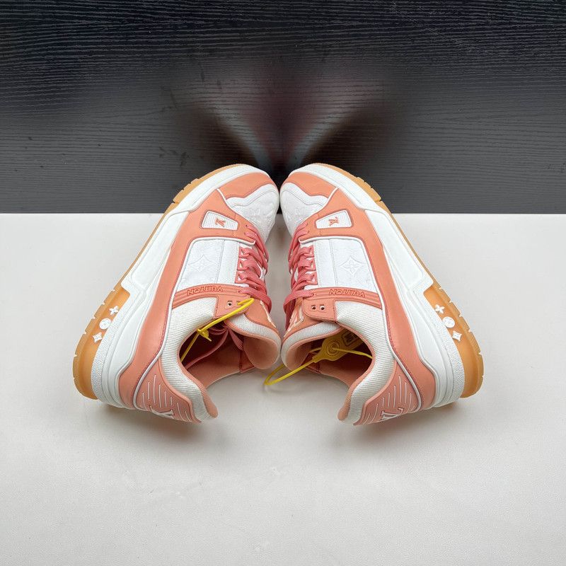 Louis Vuitton Louis Vuitton Trainer Low Top Sneakers in Peach 0089 Size US 8.5 / EU 41-42 - 7 Thumbnail