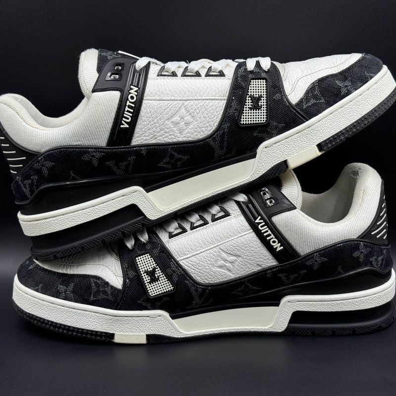 Louis Vuitton Louis Vuitton Panda Print Low-Top Sneakers 0089 Size US 9.5 / EU 42-43 - 8 Thumbnail